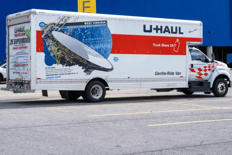 how-to-drive-a-26-foot-box-truck-in-15-steps-moving-expertise