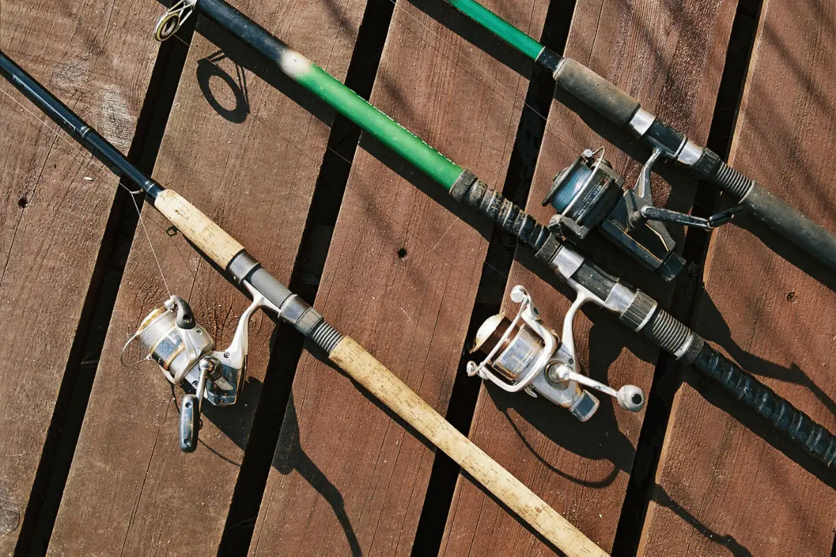 How to Pack Fishing Rods for Moving