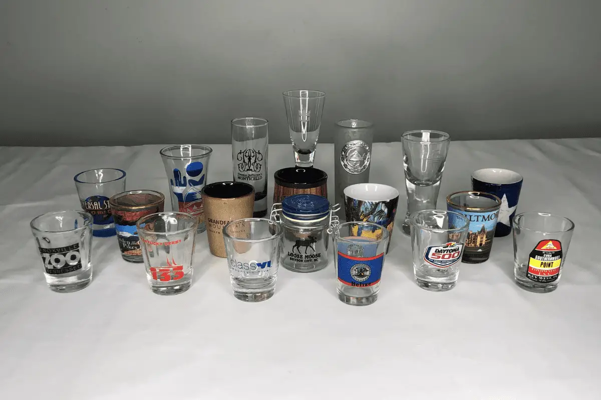 How To Pack Shot Glasses For a Move