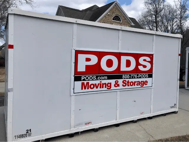 can pods 7 foot container fit queen mattress