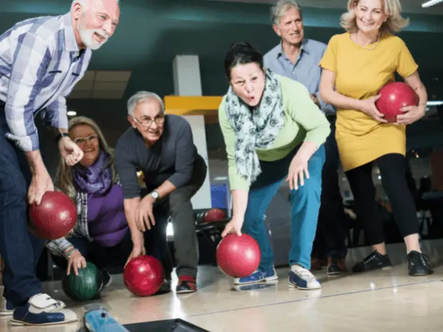 People Bowling